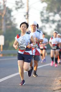 BIB: 1224, 912
                            <button type="button" onclick="openModal(6513433)" class="btn btn-primary btn-sm float-right btn-popup" data-toggle="modal" data-target=".modal-high-quality">
                        <i class="fas fa-shopping-cart"></i> Add to Cart
                    </button>
                                            <button type="button" onclick="isThisMe(6513433, true)" class="btn btn-success btn-sm float-right btn-popup btn-isme hidden" data-toggle="tooltip" data-placement="bottom" title="นี่คือรูปของคุณใช่ไหม คลิกที่นี่เพื่อเอาเข้าอัลบั้ม">
                        <i class="fas fa-plus"></i> Add to album
                    </button>
                    <button type="button" onclick="isThisMe(6513433, false)" class="btn btn-warning btn-sm float-right btn-popup btn-isnotme hidden">
                        <i class="fas fa-ban"></i> Remove from album
                    </button>