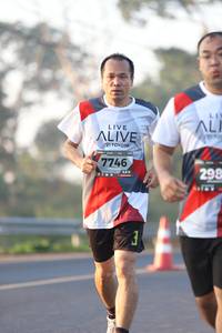 BIB: 7746, 298
                            <button type="button" onclick="openModal(6513822)" class="btn btn-primary btn-sm float-right btn-popup" data-toggle="modal" data-target=".modal-high-quality">
                        <i class="fas fa-shopping-cart"></i> Add to Cart
                    </button>
                                            <button type="button" onclick="isThisMe(6513822, true)" class="btn btn-success btn-sm float-right btn-popup btn-isme hidden" data-toggle="tooltip" data-placement="bottom" title="นี่คือรูปของคุณใช่ไหม คลิกที่นี่เพื่อเอาเข้าอัลบั้ม">
                        <i class="fas fa-plus"></i> Add to album
                    </button>
                    <button type="button" onclick="isThisMe(6513822, false)" class="btn btn-warning btn-sm float-right btn-popup btn-isnotme hidden">
                        <i class="fas fa-ban"></i> Remove from album
                    </button>