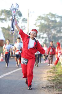 BIB: 3806
                            <button type="button" onclick="openModal(6514069)" class="btn btn-primary btn-sm float-right btn-popup" data-toggle="modal" data-target=".modal-high-quality">
                        <i class="fas fa-shopping-cart"></i> Add to Cart
                    </button>
                                            <button type="button" onclick="isThisMe(6514069, true)" class="btn btn-success btn-sm float-right btn-popup btn-isme hidden" data-toggle="tooltip" data-placement="bottom" title="นี่คือรูปของคุณใช่ไหม คลิกที่นี่เพื่อเอาเข้าอัลบั้ม">
                        <i class="fas fa-plus"></i> Add to album
                    </button>
                    <button type="button" onclick="isThisMe(6514069, false)" class="btn btn-warning btn-sm float-right btn-popup btn-isnotme hidden">
                        <i class="fas fa-ban"></i> Remove from album
                    </button>