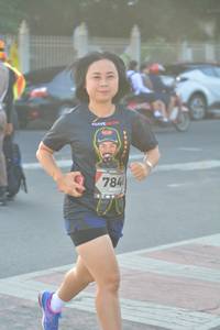 BIB: 784
                            <button type="button" onclick="openModal(6481817)" class="btn btn-primary btn-sm float-right btn-popup" data-toggle="modal" data-target=".modal-high-quality">
                        <i class="fas fa-shopping-cart"></i> Add to Cart
                    </button>
                                            <button type="button" onclick="isThisMe(6481817, true)" class="btn btn-success btn-sm float-right btn-popup btn-isme hidden" data-toggle="tooltip" data-placement="bottom" title="นี่คือรูปของคุณใช่ไหม คลิกที่นี่เพื่อเอาเข้าอัลบั้ม">
                        <i class="fas fa-plus"></i> Add to album
                    </button>
                    <button type="button" onclick="isThisMe(6481817, false)" class="btn btn-warning btn-sm float-right btn-popup btn-isnotme hidden">
                        <i class="fas fa-ban"></i> Remove from album
                    </button>