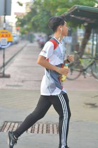 BIB: 
                            <button type="button" onclick="openModal(6481043)" class="btn btn-primary btn-sm float-right btn-popup" data-toggle="modal" data-target=".modal-high-quality">
                        <i class="fas fa-shopping-cart"></i> Add to Cart
                    </button>
                                            <button type="button" onclick="isThisMe(6481043, true)" class="btn btn-success btn-sm float-right btn-popup btn-isme hidden" data-toggle="tooltip" data-placement="bottom" title="นี่คือรูปของคุณใช่ไหม คลิกที่นี่เพื่อเอาเข้าอัลบั้ม">
                        <i class="fas fa-plus"></i> Add to album
                    </button>
                    <button type="button" onclick="isThisMe(6481043, false)" class="btn btn-warning btn-sm float-right btn-popup btn-isnotme hidden">
                        <i class="fas fa-ban"></i> Remove from album
                    </button>