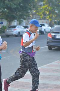 BIB: 410
                            <button type="button" onclick="openModal(6481133)" class="btn btn-primary btn-sm float-right btn-popup" data-toggle="modal" data-target=".modal-high-quality">
                        <i class="fas fa-shopping-cart"></i> Add to Cart
                    </button>
                                            <button type="button" onclick="isThisMe(6481133, true)" class="btn btn-success btn-sm float-right btn-popup btn-isme hidden" data-toggle="tooltip" data-placement="bottom" title="นี่คือรูปของคุณใช่ไหม คลิกที่นี่เพื่อเอาเข้าอัลบั้ม">
                        <i class="fas fa-plus"></i> Add to album
                    </button>
                    <button type="button" onclick="isThisMe(6481133, false)" class="btn btn-warning btn-sm float-right btn-popup btn-isnotme hidden">
                        <i class="fas fa-ban"></i> Remove from album
                    </button>