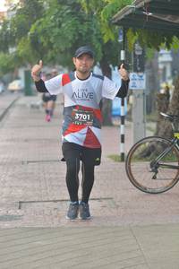 BIB: 3701
                            <button type="button" onclick="openModal(6480818)" class="btn btn-primary btn-sm float-right btn-popup" data-toggle="modal" data-target=".modal-high-quality">
                        <i class="fas fa-shopping-cart"></i> Add to Cart
                    </button>
                                            <button type="button" onclick="isThisMe(6480818, true)" class="btn btn-success btn-sm float-right btn-popup btn-isme hidden" data-toggle="tooltip" data-placement="bottom" title="นี่คือรูปของคุณใช่ไหม คลิกที่นี่เพื่อเอาเข้าอัลบั้ม">
                        <i class="fas fa-plus"></i> Add to album
                    </button>
                    <button type="button" onclick="isThisMe(6480818, false)" class="btn btn-warning btn-sm float-right btn-popup btn-isnotme hidden">
                        <i class="fas fa-ban"></i> Remove from album
                    </button>