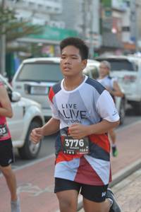 BIB: 3776
                            <button type="button" onclick="openModal(6479458)" class="btn btn-primary btn-sm float-right btn-popup" data-toggle="modal" data-target=".modal-high-quality">
                        <i class="fas fa-shopping-cart"></i> Add to Cart
                    </button>
                                            <button type="button" onclick="isThisMe(6479458, true)" class="btn btn-success btn-sm float-right btn-popup btn-isme hidden" data-toggle="tooltip" data-placement="bottom" title="นี่คือรูปของคุณใช่ไหม คลิกที่นี่เพื่อเอาเข้าอัลบั้ม">
                        <i class="fas fa-plus"></i> Add to album
                    </button>
                    <button type="button" onclick="isThisMe(6479458, false)" class="btn btn-warning btn-sm float-right btn-popup btn-isnotme hidden">
                        <i class="fas fa-ban"></i> Remove from album
                    </button>