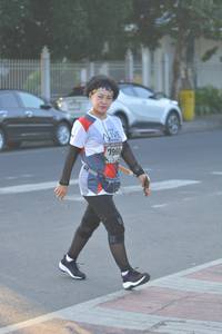 BIB: 7960
                            <button type="button" onclick="openModal(6480944)" class="btn btn-primary btn-sm float-right btn-popup" data-toggle="modal" data-target=".modal-high-quality">
                        <i class="fas fa-shopping-cart"></i> Add to Cart
                    </button>
                                            <button type="button" onclick="isThisMe(6480944, true)" class="btn btn-success btn-sm float-right btn-popup btn-isme hidden" data-toggle="tooltip" data-placement="bottom" title="นี่คือรูปของคุณใช่ไหม คลิกที่นี่เพื่อเอาเข้าอัลบั้ม">
                        <i class="fas fa-plus"></i> Add to album
                    </button>
                    <button type="button" onclick="isThisMe(6480944, false)" class="btn btn-warning btn-sm float-right btn-popup btn-isnotme hidden">
                        <i class="fas fa-ban"></i> Remove from album
                    </button>