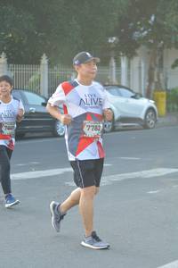 BIB: 7782, 7607
                            <button type="button" onclick="openModal(6481842)" class="btn btn-primary btn-sm float-right btn-popup" data-toggle="modal" data-target=".modal-high-quality">
                        <i class="fas fa-shopping-cart"></i> Add to Cart
                    </button>
                                            <button type="button" onclick="isThisMe(6481842, true)" class="btn btn-success btn-sm float-right btn-popup btn-isme hidden" data-toggle="tooltip" data-placement="bottom" title="นี่คือรูปของคุณใช่ไหม คลิกที่นี่เพื่อเอาเข้าอัลบั้ม">
                        <i class="fas fa-plus"></i> Add to album
                    </button>
                    <button type="button" onclick="isThisMe(6481842, false)" class="btn btn-warning btn-sm float-right btn-popup btn-isnotme hidden">
                        <i class="fas fa-ban"></i> Remove from album
                    </button>