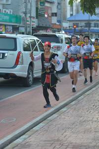 BIB: 2113, 3832
                            <button type="button" onclick="openModal(6479453)" class="btn btn-primary btn-sm float-right btn-popup" data-toggle="modal" data-target=".modal-high-quality">
                        <i class="fas fa-shopping-cart"></i> Add to Cart
                    </button>
                                            <button type="button" onclick="isThisMe(6479453, true)" class="btn btn-success btn-sm float-right btn-popup btn-isme hidden" data-toggle="tooltip" data-placement="bottom" title="นี่คือรูปของคุณใช่ไหม คลิกที่นี่เพื่อเอาเข้าอัลบั้ม">
                        <i class="fas fa-plus"></i> Add to album
                    </button>
                    <button type="button" onclick="isThisMe(6479453, false)" class="btn btn-warning btn-sm float-right btn-popup btn-isnotme hidden">
                        <i class="fas fa-ban"></i> Remove from album
                    </button>