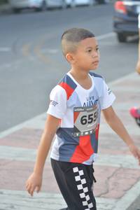 BIB: 655
                            <button type="button" onclick="openModal(6481598)" class="btn btn-primary btn-sm float-right btn-popup" data-toggle="modal" data-target=".modal-high-quality">
                        <i class="fas fa-shopping-cart"></i> Add to Cart
                    </button>
                                            <button type="button" onclick="isThisMe(6481598, true)" class="btn btn-success btn-sm float-right btn-popup btn-isme hidden" data-toggle="tooltip" data-placement="bottom" title="นี่คือรูปของคุณใช่ไหม คลิกที่นี่เพื่อเอาเข้าอัลบั้ม">
                        <i class="fas fa-plus"></i> Add to album
                    </button>
                    <button type="button" onclick="isThisMe(6481598, false)" class="btn btn-warning btn-sm float-right btn-popup btn-isnotme hidden">
                        <i class="fas fa-ban"></i> Remove from album
                    </button>