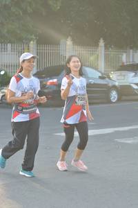 BIB: 7209
                            <button type="button" onclick="openModal(6481141)" class="btn btn-primary btn-sm float-right btn-popup" data-toggle="modal" data-target=".modal-high-quality">
                        <i class="fas fa-shopping-cart"></i> Add to Cart
                    </button>
                                            <button type="button" onclick="isThisMe(6481141, true)" class="btn btn-success btn-sm float-right btn-popup btn-isme hidden" data-toggle="tooltip" data-placement="bottom" title="นี่คือรูปของคุณใช่ไหม คลิกที่นี่เพื่อเอาเข้าอัลบั้ม">
                        <i class="fas fa-plus"></i> Add to album
                    </button>
                    <button type="button" onclick="isThisMe(6481141, false)" class="btn btn-warning btn-sm float-right btn-popup btn-isnotme hidden">
                        <i class="fas fa-ban"></i> Remove from album
                    </button>