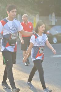 BIB: 7693, 788
                            <button type="button" onclick="openModal(6481031)" class="btn btn-primary btn-sm float-right btn-popup" data-toggle="modal" data-target=".modal-high-quality">
                        <i class="fas fa-shopping-cart"></i> Add to Cart
                    </button>
                                            <button type="button" onclick="isThisMe(6481031, true)" class="btn btn-success btn-sm float-right btn-popup btn-isme hidden" data-toggle="tooltip" data-placement="bottom" title="นี่คือรูปของคุณใช่ไหม คลิกที่นี่เพื่อเอาเข้าอัลบั้ม">
                        <i class="fas fa-plus"></i> Add to album
                    </button>
                    <button type="button" onclick="isThisMe(6481031, false)" class="btn btn-warning btn-sm float-right btn-popup btn-isnotme hidden">
                        <i class="fas fa-ban"></i> Remove from album
                    </button>