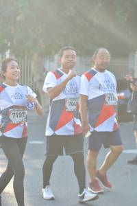 BIB: 7126, 7043, 7197
                            <button type="button" onclick="openModal(6481485)" class="btn btn-primary btn-sm float-right btn-popup" data-toggle="modal" data-target=".modal-high-quality">
                        <i class="fas fa-shopping-cart"></i> Add to Cart
                    </button>
                                            <button type="button" onclick="isThisMe(6481485, true)" class="btn btn-success btn-sm float-right btn-popup btn-isme hidden" data-toggle="tooltip" data-placement="bottom" title="นี่คือรูปของคุณใช่ไหม คลิกที่นี่เพื่อเอาเข้าอัลบั้ม">
                        <i class="fas fa-plus"></i> Add to album
                    </button>
                    <button type="button" onclick="isThisMe(6481485, false)" class="btn btn-warning btn-sm float-right btn-popup btn-isnotme hidden">
                        <i class="fas fa-ban"></i> Remove from album
                    </button>