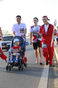 BIB: 6734, 666, 8806
                            <button type="button" onclick="openModal(6425602)" class="btn btn-primary btn-sm float-right btn-popup" data-toggle="modal" data-target=".modal-high-quality">
                        <i class="fas fa-shopping-cart"></i> Add to Cart
                    </button>
                                            <button type="button" onclick="isThisMe(6425602, true)" class="btn btn-success btn-sm float-right btn-popup btn-isme hidden" data-toggle="tooltip" data-placement="bottom" title="นี่คือรูปของคุณใช่ไหม คลิกที่นี่เพื่อเอาเข้าอัลบั้ม">
                        <i class="fas fa-plus"></i> Add to album
                    </button>
                    <button type="button" onclick="isThisMe(6425602, false)" class="btn btn-warning btn-sm float-right btn-popup btn-isnotme hidden">
                        <i class="fas fa-ban"></i> Remove from album
                    </button>