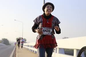 BIB: 6426
                            <button type="button" onclick="openModal(6426292)" class="btn btn-primary btn-sm float-right btn-popup" data-toggle="modal" data-target=".modal-high-quality">
                        <i class="fas fa-shopping-cart"></i> Add to Cart
                    </button>
                                            <button type="button" onclick="isThisMe(6426292, true)" class="btn btn-success btn-sm float-right btn-popup btn-isme hidden" data-toggle="tooltip" data-placement="bottom" title="นี่คือรูปของคุณใช่ไหม คลิกที่นี่เพื่อเอาเข้าอัลบั้ม">
                        <i class="fas fa-plus"></i> Add to album
                    </button>
                    <button type="button" onclick="isThisMe(6426292, false)" class="btn btn-warning btn-sm float-right btn-popup btn-isnotme hidden">
                        <i class="fas fa-ban"></i> Remove from album
                    </button>