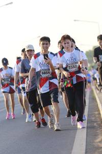 BIB: 7350, 6854
                            <button type="button" onclick="openModal(6423729)" class="btn btn-primary btn-sm float-right btn-popup" data-toggle="modal" data-target=".modal-high-quality">
                        <i class="fas fa-shopping-cart"></i> Add to Cart
                    </button>
                                            <button type="button" onclick="isThisMe(6423729, true)" class="btn btn-success btn-sm float-right btn-popup btn-isme hidden" data-toggle="tooltip" data-placement="bottom" title="นี่คือรูปของคุณใช่ไหม คลิกที่นี่เพื่อเอาเข้าอัลบั้ม">
                        <i class="fas fa-plus"></i> Add to album
                    </button>
                    <button type="button" onclick="isThisMe(6423729, false)" class="btn btn-warning btn-sm float-right btn-popup btn-isnotme hidden">
                        <i class="fas fa-ban"></i> Remove from album
                    </button>