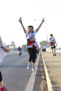 BIB: 7914
                            <button type="button" onclick="openModal(6425637)" class="btn btn-primary btn-sm float-right btn-popup" data-toggle="modal" data-target=".modal-high-quality">
                        <i class="fas fa-shopping-cart"></i> Add to Cart
                    </button>
                                            <button type="button" onclick="isThisMe(6425637, true)" class="btn btn-success btn-sm float-right btn-popup btn-isme hidden" data-toggle="tooltip" data-placement="bottom" title="นี่คือรูปของคุณใช่ไหม คลิกที่นี่เพื่อเอาเข้าอัลบั้ม">
                        <i class="fas fa-plus"></i> Add to album
                    </button>
                    <button type="button" onclick="isThisMe(6425637, false)" class="btn btn-warning btn-sm float-right btn-popup btn-isnotme hidden">
                        <i class="fas fa-ban"></i> Remove from album
                    </button>