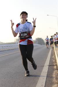 BIB: 3136
                            <button type="button" onclick="openModal(6426105)" class="btn btn-primary btn-sm float-right btn-popup" data-toggle="modal" data-target=".modal-high-quality">
                        <i class="fas fa-shopping-cart"></i> Add to Cart
                    </button>
                                            <button type="button" onclick="isThisMe(6426105, true)" class="btn btn-success btn-sm float-right btn-popup btn-isme hidden" data-toggle="tooltip" data-placement="bottom" title="นี่คือรูปของคุณใช่ไหม คลิกที่นี่เพื่อเอาเข้าอัลบั้ม">
                        <i class="fas fa-plus"></i> Add to album
                    </button>
                    <button type="button" onclick="isThisMe(6426105, false)" class="btn btn-warning btn-sm float-right btn-popup btn-isnotme hidden">
                        <i class="fas fa-ban"></i> Remove from album
                    </button>