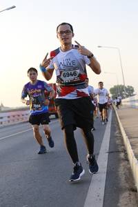 BIB: 6946, 3666
                            <button type="button" onclick="openModal(6422749)" class="btn btn-primary btn-sm float-right btn-popup" data-toggle="modal" data-target=".modal-high-quality">
                        <i class="fas fa-shopping-cart"></i> Add to Cart
                    </button>
                                            <button type="button" onclick="isThisMe(6422749, true)" class="btn btn-success btn-sm float-right btn-popup btn-isme hidden" data-toggle="tooltip" data-placement="bottom" title="นี่คือรูปของคุณใช่ไหม คลิกที่นี่เพื่อเอาเข้าอัลบั้ม">
                        <i class="fas fa-plus"></i> Add to album
                    </button>
                    <button type="button" onclick="isThisMe(6422749, false)" class="btn btn-warning btn-sm float-right btn-popup btn-isnotme hidden">
                        <i class="fas fa-ban"></i> Remove from album
                    </button>