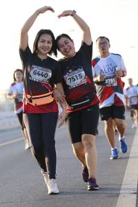 BIB: 6440, 7515, 3791
                            <button type="button" onclick="openModal(6425407)" class="btn btn-primary btn-sm float-right btn-popup" data-toggle="modal" data-target=".modal-high-quality">
                        <i class="fas fa-shopping-cart"></i> Add to Cart
                    </button>
                                            <button type="button" onclick="isThisMe(6425407, true)" class="btn btn-success btn-sm float-right btn-popup btn-isme hidden" data-toggle="tooltip" data-placement="bottom" title="นี่คือรูปของคุณใช่ไหม คลิกที่นี่เพื่อเอาเข้าอัลบั้ม">
                        <i class="fas fa-plus"></i> Add to album
                    </button>
                    <button type="button" onclick="isThisMe(6425407, false)" class="btn btn-warning btn-sm float-right btn-popup btn-isnotme hidden">
                        <i class="fas fa-ban"></i> Remove from album
                    </button>