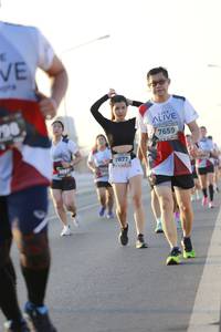 BIB: 7659, 7677, 3087
                            <button type="button" onclick="openModal(6424273)" class="btn btn-primary btn-sm float-right btn-popup" data-toggle="modal" data-target=".modal-high-quality">
                        <i class="fas fa-shopping-cart"></i> Add to Cart
                    </button>
                                            <button type="button" onclick="isThisMe(6424273, true)" class="btn btn-success btn-sm float-right btn-popup btn-isme hidden" data-toggle="tooltip" data-placement="bottom" title="นี่คือรูปของคุณใช่ไหม คลิกที่นี่เพื่อเอาเข้าอัลบั้ม">
                        <i class="fas fa-plus"></i> Add to album
                    </button>
                    <button type="button" onclick="isThisMe(6424273, false)" class="btn btn-warning btn-sm float-right btn-popup btn-isnotme hidden">
                        <i class="fas fa-ban"></i> Remove from album
                    </button>