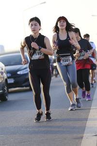 BIB: 160, 7201
                            <button type="button" onclick="openModal(6425396)" class="btn btn-primary btn-sm float-right btn-popup" data-toggle="modal" data-target=".modal-high-quality">
                        <i class="fas fa-shopping-cart"></i> Add to Cart
                    </button>
                                            <button type="button" onclick="isThisMe(6425396, true)" class="btn btn-success btn-sm float-right btn-popup btn-isme hidden" data-toggle="tooltip" data-placement="bottom" title="นี่คือรูปของคุณใช่ไหม คลิกที่นี่เพื่อเอาเข้าอัลบั้ม">
                        <i class="fas fa-plus"></i> Add to album
                    </button>
                    <button type="button" onclick="isThisMe(6425396, false)" class="btn btn-warning btn-sm float-right btn-popup btn-isnotme hidden">
                        <i class="fas fa-ban"></i> Remove from album
                    </button>