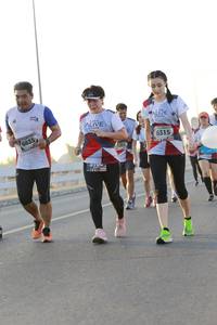 BIB: 6835, 6315, 203
                            <button type="button" onclick="openModal(6424349)" class="btn btn-primary btn-sm float-right btn-popup" data-toggle="modal" data-target=".modal-high-quality">
                        <i class="fas fa-shopping-cart"></i> Add to Cart
                    </button>
                                            <button type="button" onclick="isThisMe(6424349, true)" class="btn btn-success btn-sm float-right btn-popup btn-isme hidden" data-toggle="tooltip" data-placement="bottom" title="นี่คือรูปของคุณใช่ไหม คลิกที่นี่เพื่อเอาเข้าอัลบั้ม">
                        <i class="fas fa-plus"></i> Add to album
                    </button>
                    <button type="button" onclick="isThisMe(6424349, false)" class="btn btn-warning btn-sm float-right btn-popup btn-isnotme hidden">
                        <i class="fas fa-ban"></i> Remove from album
                    </button>