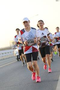 BIB: 7180, 7160
                            <button type="button" onclick="openModal(6423097)" class="btn btn-primary btn-sm float-right btn-popup" data-toggle="modal" data-target=".modal-high-quality">
                        <i class="fas fa-shopping-cart"></i> Add to Cart
                    </button>
                                            <button type="button" onclick="isThisMe(6423097, true)" class="btn btn-success btn-sm float-right btn-popup btn-isme hidden" data-toggle="tooltip" data-placement="bottom" title="นี่คือรูปของคุณใช่ไหม คลิกที่นี่เพื่อเอาเข้าอัลบั้ม">
                        <i class="fas fa-plus"></i> Add to album
                    </button>
                    <button type="button" onclick="isThisMe(6423097, false)" class="btn btn-warning btn-sm float-right btn-popup btn-isnotme hidden">
                        <i class="fas fa-ban"></i> Remove from album
                    </button>