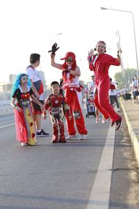 BIB: 3876, 8001, 805
                            <button type="button" onclick="openModal(6425580)" class="btn btn-primary btn-sm float-right btn-popup" data-toggle="modal" data-target=".modal-high-quality">
                        <i class="fas fa-shopping-cart"></i> Add to Cart
                    </button>
                                            <button type="button" onclick="isThisMe(6425580, true)" class="btn btn-success btn-sm float-right btn-popup btn-isme hidden" data-toggle="tooltip" data-placement="bottom" title="นี่คือรูปของคุณใช่ไหม คลิกที่นี่เพื่อเอาเข้าอัลบั้ม">
                        <i class="fas fa-plus"></i> Add to album
                    </button>
                    <button type="button" onclick="isThisMe(6425580, false)" class="btn btn-warning btn-sm float-right btn-popup btn-isnotme hidden">
                        <i class="fas fa-ban"></i> Remove from album
                    </button>