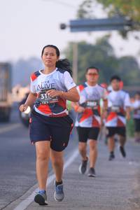 BIB: 315
                            <button type="button" onclick="openModal(6389586)" class="btn btn-primary btn-sm float-right btn-popup" data-toggle="modal" data-target=".modal-high-quality">
                        <i class="fas fa-shopping-cart"></i> Add to Cart
                    </button>
                                            <button type="button" onclick="isThisMe(6389586, true)" class="btn btn-success btn-sm float-right btn-popup btn-isme hidden" data-toggle="tooltip" data-placement="bottom" title="นี่คือรูปของคุณใช่ไหม คลิกที่นี่เพื่อเอาเข้าอัลบั้ม">
                        <i class="fas fa-plus"></i> Add to album
                    </button>
                    <button type="button" onclick="isThisMe(6389586, false)" class="btn btn-warning btn-sm float-right btn-popup btn-isnotme hidden">
                        <i class="fas fa-ban"></i> Remove from album
                    </button>