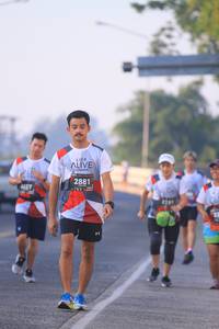 BIB: 2881, 4937, 2191
                            <button type="button" onclick="openModal(6390051)" class="btn btn-primary btn-sm float-right btn-popup" data-toggle="modal" data-target=".modal-high-quality">
                        <i class="fas fa-shopping-cart"></i> Add to Cart
                    </button>
                                            <button type="button" onclick="isThisMe(6390051, true)" class="btn btn-success btn-sm float-right btn-popup btn-isme hidden" data-toggle="tooltip" data-placement="bottom" title="นี่คือรูปของคุณใช่ไหม คลิกที่นี่เพื่อเอาเข้าอัลบั้ม">
                        <i class="fas fa-plus"></i> Add to album
                    </button>
                    <button type="button" onclick="isThisMe(6390051, false)" class="btn btn-warning btn-sm float-right btn-popup btn-isnotme hidden">
                        <i class="fas fa-ban"></i> Remove from album
                    </button>