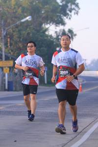 BIB: 2988, 3048
                            <button type="button" onclick="openModal(6387612)" class="btn btn-primary btn-sm float-right btn-popup" data-toggle="modal" data-target=".modal-high-quality">
                        <i class="fas fa-shopping-cart"></i> Add to Cart
                    </button>
                                            <button type="button" onclick="isThisMe(6387612, true)" class="btn btn-success btn-sm float-right btn-popup btn-isme hidden" data-toggle="tooltip" data-placement="bottom" title="นี่คือรูปของคุณใช่ไหม คลิกที่นี่เพื่อเอาเข้าอัลบั้ม">
                        <i class="fas fa-plus"></i> Add to album
                    </button>
                    <button type="button" onclick="isThisMe(6387612, false)" class="btn btn-warning btn-sm float-right btn-popup btn-isnotme hidden">
                        <i class="fas fa-ban"></i> Remove from album
                    </button>