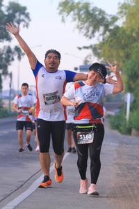 BIB: 6835, 3160
                            <button type="button" onclick="openModal(6387293)" class="btn btn-primary btn-sm float-right btn-popup" data-toggle="modal" data-target=".modal-high-quality">
                        <i class="fas fa-shopping-cart"></i> Add to Cart
                    </button>
                                            <button type="button" onclick="isThisMe(6387293, true)" class="btn btn-success btn-sm float-right btn-popup btn-isme hidden" data-toggle="tooltip" data-placement="bottom" title="นี่คือรูปของคุณใช่ไหม คลิกที่นี่เพื่อเอาเข้าอัลบั้ม">
                        <i class="fas fa-plus"></i> Add to album
                    </button>
                    <button type="button" onclick="isThisMe(6387293, false)" class="btn btn-warning btn-sm float-right btn-popup btn-isnotme hidden">
                        <i class="fas fa-ban"></i> Remove from album
                    </button>