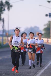 BIB: 291, 3083
                            <button type="button" onclick="openModal(6388112)" class="btn btn-primary btn-sm float-right btn-popup" data-toggle="modal" data-target=".modal-high-quality">
                        <i class="fas fa-shopping-cart"></i> Add to Cart
                    </button>
                                            <button type="button" onclick="isThisMe(6388112, true)" class="btn btn-success btn-sm float-right btn-popup btn-isme hidden" data-toggle="tooltip" data-placement="bottom" title="นี่คือรูปของคุณใช่ไหม คลิกที่นี่เพื่อเอาเข้าอัลบั้ม">
                        <i class="fas fa-plus"></i> Add to album
                    </button>
                    <button type="button" onclick="isThisMe(6388112, false)" class="btn btn-warning btn-sm float-right btn-popup btn-isnotme hidden">
                        <i class="fas fa-ban"></i> Remove from album
                    </button>