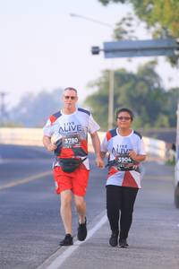 BIB: 3780, 3904
                            <button type="button" onclick="openModal(6391233)" class="btn btn-primary btn-sm float-right btn-popup" data-toggle="modal" data-target=".modal-high-quality">
                        <i class="fas fa-shopping-cart"></i> Add to Cart
                    </button>
                                            <button type="button" onclick="isThisMe(6391233, true)" class="btn btn-success btn-sm float-right btn-popup btn-isme hidden" data-toggle="tooltip" data-placement="bottom" title="นี่คือรูปของคุณใช่ไหม คลิกที่นี่เพื่อเอาเข้าอัลบั้ม">
                        <i class="fas fa-plus"></i> Add to album
                    </button>
                    <button type="button" onclick="isThisMe(6391233, false)" class="btn btn-warning btn-sm float-right btn-popup btn-isnotme hidden">
                        <i class="fas fa-ban"></i> Remove from album
                    </button>