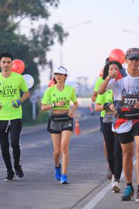 BIB: 3771
                            <button type="button" onclick="openModal(6389798)" class="btn btn-primary btn-sm float-right btn-popup" data-toggle="modal" data-target=".modal-high-quality">
                        <i class="fas fa-shopping-cart"></i> Add to Cart
                    </button>
                                            <button type="button" onclick="isThisMe(6389798, true)" class="btn btn-success btn-sm float-right btn-popup btn-isme hidden" data-toggle="tooltip" data-placement="bottom" title="นี่คือรูปของคุณใช่ไหม คลิกที่นี่เพื่อเอาเข้าอัลบั้ม">
                        <i class="fas fa-plus"></i> Add to album
                    </button>
                    <button type="button" onclick="isThisMe(6389798, false)" class="btn btn-warning btn-sm float-right btn-popup btn-isnotme hidden">
                        <i class="fas fa-ban"></i> Remove from album
                    </button>