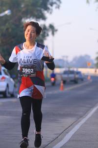 BIB: 3902
                            <button type="button" onclick="openModal(6388292)" class="btn btn-primary btn-sm float-right btn-popup" data-toggle="modal" data-target=".modal-high-quality">
                        <i class="fas fa-shopping-cart"></i> Add to Cart
                    </button>
                                            <button type="button" onclick="isThisMe(6388292, true)" class="btn btn-success btn-sm float-right btn-popup btn-isme hidden" data-toggle="tooltip" data-placement="bottom" title="นี่คือรูปของคุณใช่ไหม คลิกที่นี่เพื่อเอาเข้าอัลบั้ม">
                        <i class="fas fa-plus"></i> Add to album
                    </button>
                    <button type="button" onclick="isThisMe(6388292, false)" class="btn btn-warning btn-sm float-right btn-popup btn-isnotme hidden">
                        <i class="fas fa-ban"></i> Remove from album
                    </button>