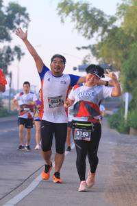 BIB: 6835, 3160
                            <button type="button" onclick="openModal(6387282)" class="btn btn-primary btn-sm float-right btn-popup" data-toggle="modal" data-target=".modal-high-quality">
                        <i class="fas fa-shopping-cart"></i> Add to Cart
                    </button>
                                            <button type="button" onclick="isThisMe(6387282, true)" class="btn btn-success btn-sm float-right btn-popup btn-isme hidden" data-toggle="tooltip" data-placement="bottom" title="นี่คือรูปของคุณใช่ไหม คลิกที่นี่เพื่อเอาเข้าอัลบั้ม">
                        <i class="fas fa-plus"></i> Add to album
                    </button>
                    <button type="button" onclick="isThisMe(6387282, false)" class="btn btn-warning btn-sm float-right btn-popup btn-isnotme hidden">
                        <i class="fas fa-ban"></i> Remove from album
                    </button>