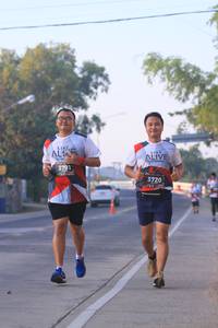 BIB: 3791, 3720
                            <button type="button" onclick="openModal(6389119)" class="btn btn-primary btn-sm float-right btn-popup" data-toggle="modal" data-target=".modal-high-quality">
                        <i class="fas fa-shopping-cart"></i> Add to Cart
                    </button>
                                            <button type="button" onclick="isThisMe(6389119, true)" class="btn btn-success btn-sm float-right btn-popup btn-isme hidden" data-toggle="tooltip" data-placement="bottom" title="นี่คือรูปของคุณใช่ไหม คลิกที่นี่เพื่อเอาเข้าอัลบั้ม">
                        <i class="fas fa-plus"></i> Add to album
                    </button>
                    <button type="button" onclick="isThisMe(6389119, false)" class="btn btn-warning btn-sm float-right btn-popup btn-isnotme hidden">
                        <i class="fas fa-ban"></i> Remove from album
                    </button>