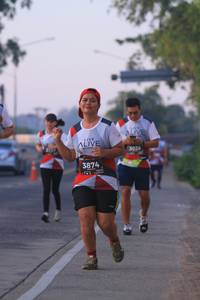 BIB: 3039, 3874
                            <button type="button" onclick="openModal(6386448)" class="btn btn-primary btn-sm float-right btn-popup" data-toggle="modal" data-target=".modal-high-quality">
                        <i class="fas fa-shopping-cart"></i> Add to Cart
                    </button>
                                            <button type="button" onclick="isThisMe(6386448, true)" class="btn btn-success btn-sm float-right btn-popup btn-isme hidden" data-toggle="tooltip" data-placement="bottom" title="นี่คือรูปของคุณใช่ไหม คลิกที่นี่เพื่อเอาเข้าอัลบั้ม">
                        <i class="fas fa-plus"></i> Add to album
                    </button>
                    <button type="button" onclick="isThisMe(6386448, false)" class="btn btn-warning btn-sm float-right btn-popup btn-isnotme hidden">
                        <i class="fas fa-ban"></i> Remove from album
                    </button>