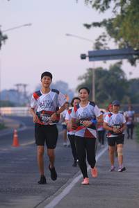 BIB: 2108, 2196
                            <button type="button" onclick="openModal(6386313)" class="btn btn-primary btn-sm float-right btn-popup" data-toggle="modal" data-target=".modal-high-quality">
                        <i class="fas fa-shopping-cart"></i> Add to Cart
                    </button>
                                            <button type="button" onclick="isThisMe(6386313, true)" class="btn btn-success btn-sm float-right btn-popup btn-isme hidden" data-toggle="tooltip" data-placement="bottom" title="นี่คือรูปของคุณใช่ไหม คลิกที่นี่เพื่อเอาเข้าอัลบั้ม">
                        <i class="fas fa-plus"></i> Add to album
                    </button>
                    <button type="button" onclick="isThisMe(6386313, false)" class="btn btn-warning btn-sm float-right btn-popup btn-isnotme hidden">
                        <i class="fas fa-ban"></i> Remove from album
                    </button>