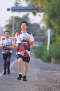 BIB: 2961, 100
                            <button type="button" onclick="openModal(6390297)" class="btn btn-primary btn-sm float-right btn-popup" data-toggle="modal" data-target=".modal-high-quality">
                        <i class="fas fa-shopping-cart"></i> Add to Cart
                    </button>
                                            <button type="button" onclick="isThisMe(6390297, true)" class="btn btn-success btn-sm float-right btn-popup btn-isme hidden" data-toggle="tooltip" data-placement="bottom" title="นี่คือรูปของคุณใช่ไหม คลิกที่นี่เพื่อเอาเข้าอัลบั้ม">
                        <i class="fas fa-plus"></i> Add to album
                    </button>
                    <button type="button" onclick="isThisMe(6390297, false)" class="btn btn-warning btn-sm float-right btn-popup btn-isnotme hidden">
                        <i class="fas fa-ban"></i> Remove from album
                    </button>