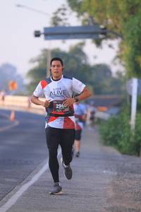 BIB: 2968
                            <button type="button" onclick="openModal(6389170)" class="btn btn-primary btn-sm float-right btn-popup" data-toggle="modal" data-target=".modal-high-quality">
                        <i class="fas fa-shopping-cart"></i> Add to Cart
                    </button>
                                            <button type="button" onclick="isThisMe(6389170, true)" class="btn btn-success btn-sm float-right btn-popup btn-isme hidden" data-toggle="tooltip" data-placement="bottom" title="นี่คือรูปของคุณใช่ไหม คลิกที่นี่เพื่อเอาเข้าอัลบั้ม">
                        <i class="fas fa-plus"></i> Add to album
                    </button>
                    <button type="button" onclick="isThisMe(6389170, false)" class="btn btn-warning btn-sm float-right btn-popup btn-isnotme hidden">
                        <i class="fas fa-ban"></i> Remove from album
                    </button>