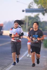 BIB: 2189, 2145
                            <button type="button" onclick="openModal(6390510)" class="btn btn-primary btn-sm float-right btn-popup" data-toggle="modal" data-target=".modal-high-quality">
                        <i class="fas fa-shopping-cart"></i> Add to Cart
                    </button>
                                            <button type="button" onclick="isThisMe(6390510, true)" class="btn btn-success btn-sm float-right btn-popup btn-isme hidden" data-toggle="tooltip" data-placement="bottom" title="นี่คือรูปของคุณใช่ไหม คลิกที่นี่เพื่อเอาเข้าอัลบั้ม">
                        <i class="fas fa-plus"></i> Add to album
                    </button>
                    <button type="button" onclick="isThisMe(6390510, false)" class="btn btn-warning btn-sm float-right btn-popup btn-isnotme hidden">
                        <i class="fas fa-ban"></i> Remove from album
                    </button>