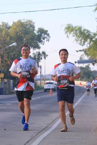 BIB: 3791, 3720
                            <button type="button" onclick="openModal(6389125)" class="btn btn-primary btn-sm float-right btn-popup" data-toggle="modal" data-target=".modal-high-quality">
                        <i class="fas fa-shopping-cart"></i> Add to Cart
                    </button>
                                            <button type="button" onclick="isThisMe(6389125, true)" class="btn btn-success btn-sm float-right btn-popup btn-isme hidden" data-toggle="tooltip" data-placement="bottom" title="นี่คือรูปของคุณใช่ไหม คลิกที่นี่เพื่อเอาเข้าอัลบั้ม">
                        <i class="fas fa-plus"></i> Add to album
                    </button>
                    <button type="button" onclick="isThisMe(6389125, false)" class="btn btn-warning btn-sm float-right btn-popup btn-isnotme hidden">
                        <i class="fas fa-ban"></i> Remove from album
                    </button>