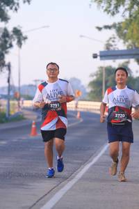 BIB: 3791, 3720
                            <button type="button" onclick="openModal(6389081)" class="btn btn-primary btn-sm float-right btn-popup" data-toggle="modal" data-target=".modal-high-quality">
                        <i class="fas fa-shopping-cart"></i> Add to Cart
                    </button>
                                            <button type="button" onclick="isThisMe(6389081, true)" class="btn btn-success btn-sm float-right btn-popup btn-isme hidden" data-toggle="tooltip" data-placement="bottom" title="นี่คือรูปของคุณใช่ไหม คลิกที่นี่เพื่อเอาเข้าอัลบั้ม">
                        <i class="fas fa-plus"></i> Add to album
                    </button>
                    <button type="button" onclick="isThisMe(6389081, false)" class="btn btn-warning btn-sm float-right btn-popup btn-isnotme hidden">
                        <i class="fas fa-ban"></i> Remove from album
                    </button>