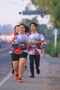 BIB: 3166, 2884
                            <button type="button" onclick="openModal(6388899)" class="btn btn-primary btn-sm float-right btn-popup" data-toggle="modal" data-target=".modal-high-quality">
                        <i class="fas fa-shopping-cart"></i> Add to Cart
                    </button>
                                            <button type="button" onclick="isThisMe(6388899, true)" class="btn btn-success btn-sm float-right btn-popup btn-isme hidden" data-toggle="tooltip" data-placement="bottom" title="นี่คือรูปของคุณใช่ไหม คลิกที่นี่เพื่อเอาเข้าอัลบั้ม">
                        <i class="fas fa-plus"></i> Add to album
                    </button>
                    <button type="button" onclick="isThisMe(6388899, false)" class="btn btn-warning btn-sm float-right btn-popup btn-isnotme hidden">
                        <i class="fas fa-ban"></i> Remove from album
                    </button>