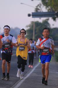 BIB: 2985, 2635, 2887
                            <button type="button" onclick="openModal(6386210)" class="btn btn-primary btn-sm float-right btn-popup" data-toggle="modal" data-target=".modal-high-quality">
                        <i class="fas fa-shopping-cart"></i> Add to Cart
                    </button>
                                            <button type="button" onclick="isThisMe(6386210, true)" class="btn btn-success btn-sm float-right btn-popup btn-isme hidden" data-toggle="tooltip" data-placement="bottom" title="นี่คือรูปของคุณใช่ไหม คลิกที่นี่เพื่อเอาเข้าอัลบั้ม">
                        <i class="fas fa-plus"></i> Add to album
                    </button>
                    <button type="button" onclick="isThisMe(6386210, false)" class="btn btn-warning btn-sm float-right btn-popup btn-isnotme hidden">
                        <i class="fas fa-ban"></i> Remove from album
                    </button>