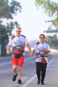 BIB: 3780, 3904
                            <button type="button" onclick="openModal(6391275)" class="btn btn-primary btn-sm float-right btn-popup" data-toggle="modal" data-target=".modal-high-quality">
                        <i class="fas fa-shopping-cart"></i> Add to Cart
                    </button>
                                            <button type="button" onclick="isThisMe(6391275, true)" class="btn btn-success btn-sm float-right btn-popup btn-isme hidden" data-toggle="tooltip" data-placement="bottom" title="นี่คือรูปของคุณใช่ไหม คลิกที่นี่เพื่อเอาเข้าอัลบั้ม">
                        <i class="fas fa-plus"></i> Add to album
                    </button>
                    <button type="button" onclick="isThisMe(6391275, false)" class="btn btn-warning btn-sm float-right btn-popup btn-isnotme hidden">
                        <i class="fas fa-ban"></i> Remove from album
                    </button>