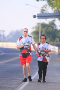 BIB: 3780, 3904
                            <button type="button" onclick="openModal(6391237)" class="btn btn-primary btn-sm float-right btn-popup" data-toggle="modal" data-target=".modal-high-quality">
                        <i class="fas fa-shopping-cart"></i> Add to Cart
                    </button>
                                            <button type="button" onclick="isThisMe(6391237, true)" class="btn btn-success btn-sm float-right btn-popup btn-isme hidden" data-toggle="tooltip" data-placement="bottom" title="นี่คือรูปของคุณใช่ไหม คลิกที่นี่เพื่อเอาเข้าอัลบั้ม">
                        <i class="fas fa-plus"></i> Add to album
                    </button>
                    <button type="button" onclick="isThisMe(6391237, false)" class="btn btn-warning btn-sm float-right btn-popup btn-isnotme hidden">
                        <i class="fas fa-ban"></i> Remove from album
                    </button>