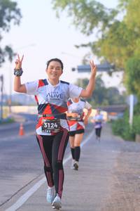 BIB: 3124
                            <button type="button" onclick="openModal(6390709)" class="btn btn-primary btn-sm float-right btn-popup" data-toggle="modal" data-target=".modal-high-quality">
                        <i class="fas fa-shopping-cart"></i> Add to Cart
                    </button>
                                            <button type="button" onclick="isThisMe(6390709, true)" class="btn btn-success btn-sm float-right btn-popup btn-isme hidden" data-toggle="tooltip" data-placement="bottom" title="นี่คือรูปของคุณใช่ไหม คลิกที่นี่เพื่อเอาเข้าอัลบั้ม">
                        <i class="fas fa-plus"></i> Add to album
                    </button>
                    <button type="button" onclick="isThisMe(6390709, false)" class="btn btn-warning btn-sm float-right btn-popup btn-isnotme hidden">
                        <i class="fas fa-ban"></i> Remove from album
                    </button>