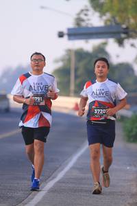 BIB: 791, 3720
                            <button type="button" onclick="openModal(6389073)" class="btn btn-primary btn-sm float-right btn-popup" data-toggle="modal" data-target=".modal-high-quality">
                        <i class="fas fa-shopping-cart"></i> Add to Cart
                    </button>
                                            <button type="button" onclick="isThisMe(6389073, true)" class="btn btn-success btn-sm float-right btn-popup btn-isme hidden" data-toggle="tooltip" data-placement="bottom" title="นี่คือรูปของคุณใช่ไหม คลิกที่นี่เพื่อเอาเข้าอัลบั้ม">
                        <i class="fas fa-plus"></i> Add to album
                    </button>
                    <button type="button" onclick="isThisMe(6389073, false)" class="btn btn-warning btn-sm float-right btn-popup btn-isnotme hidden">
                        <i class="fas fa-ban"></i> Remove from album
                    </button>